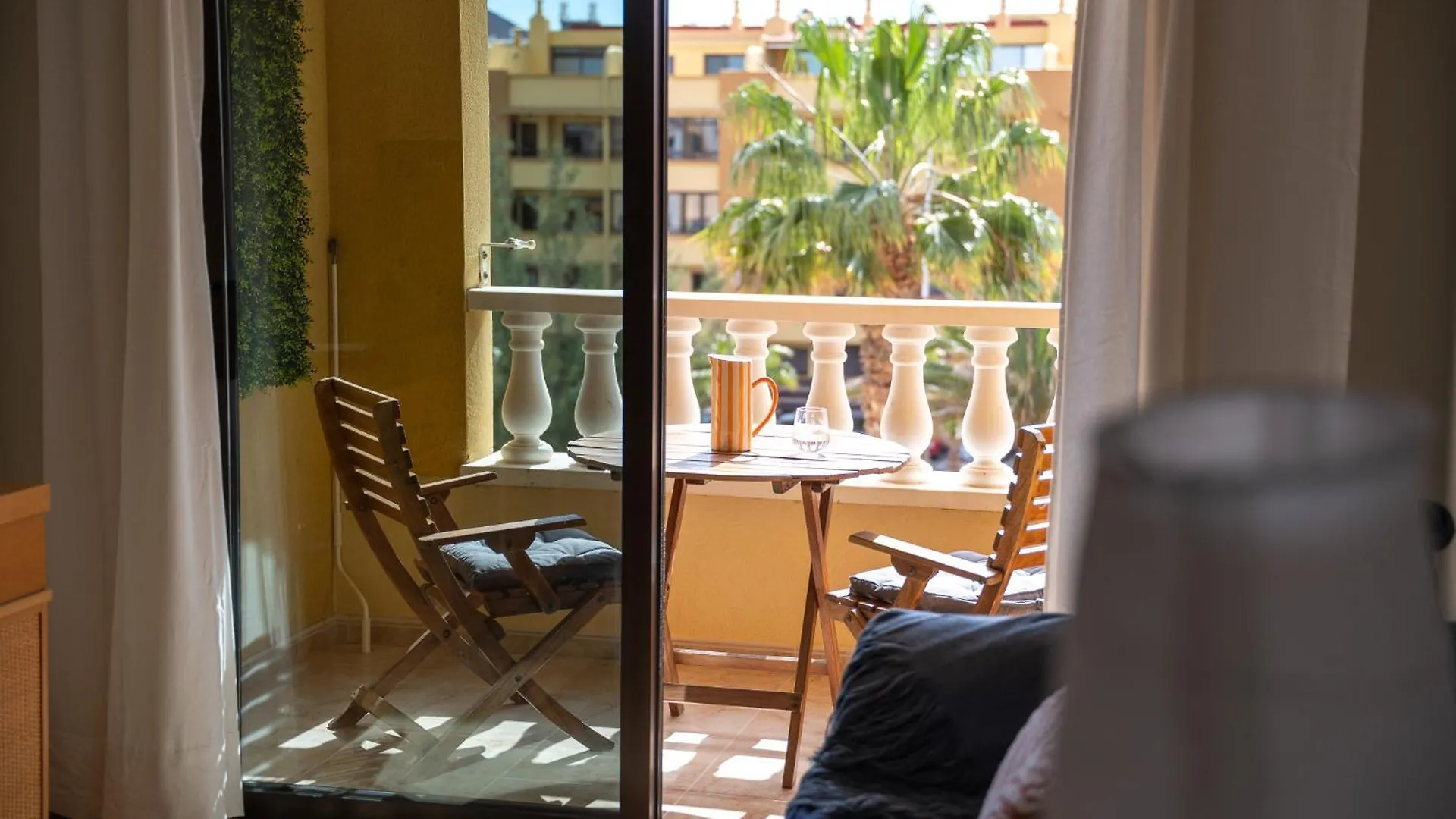 Las Olas - Coastal Escape With Charm & Comfort 엘메다노 0*,