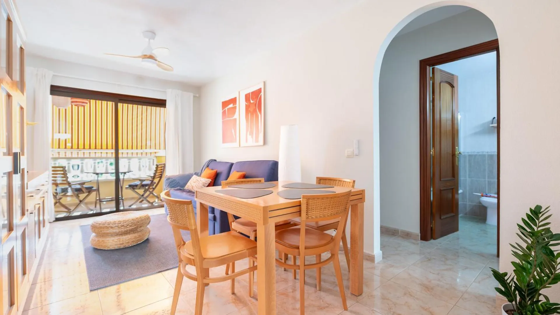 Las Olas - Coastal Escape With Charm & Comfort 엘메다노 스페인